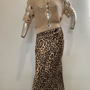 NWOT Leopard Print Skirt Size Small